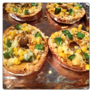 Bagels with Sweetcorn, Pepper and Cheese