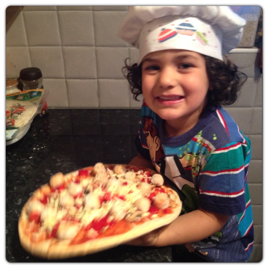 Cooking with Kids: Mini Meatballs Pizza Recipe 