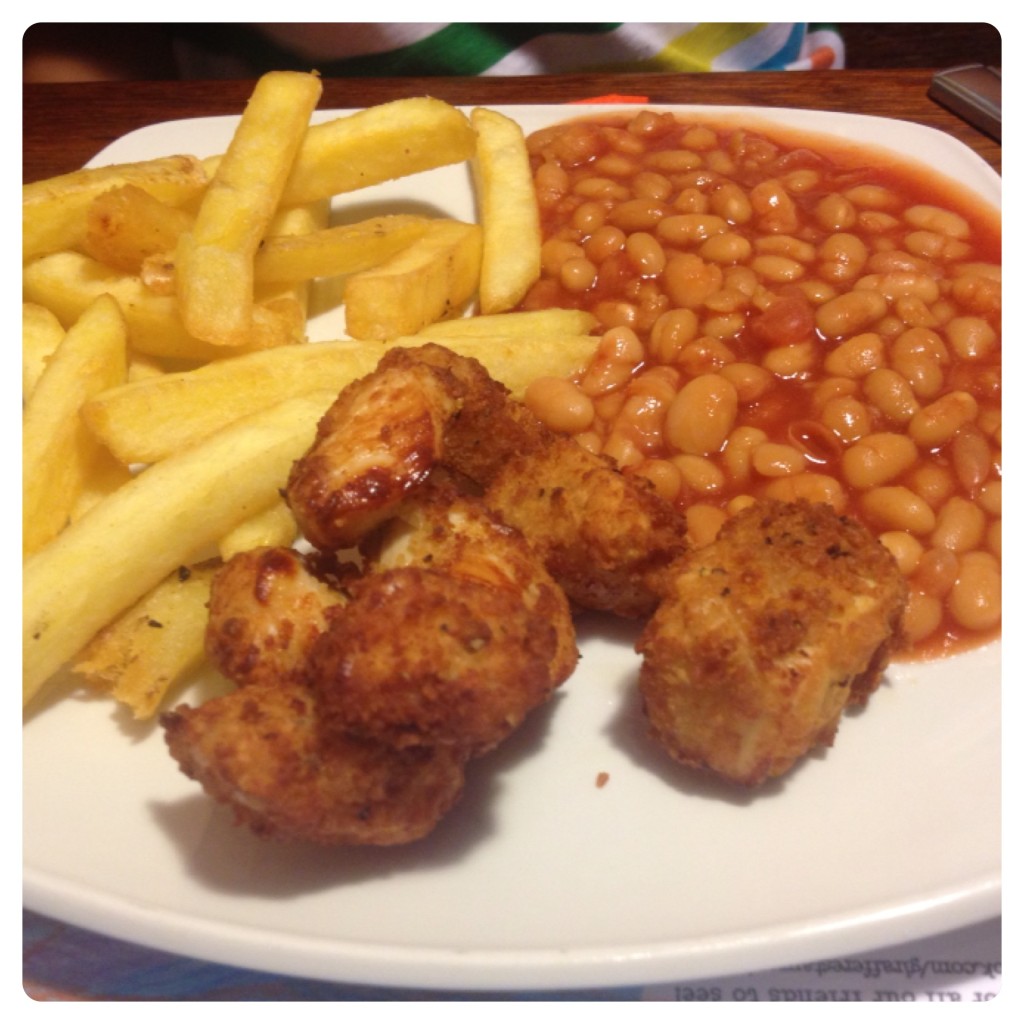 Kids Meal: Popcorn Chicken & Fries with Beans