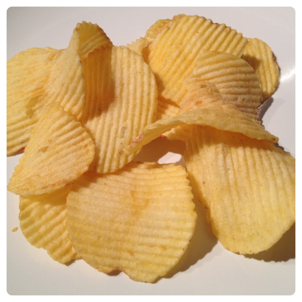 Walkers Mighty Lights Ridged Crisp