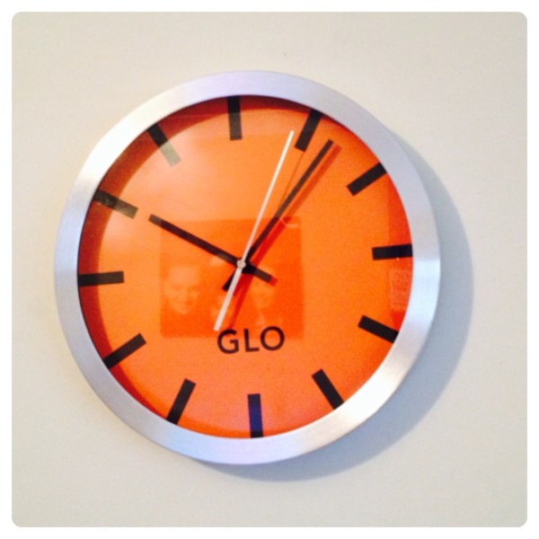 Shoplet GLO Aluminium Wall Clock