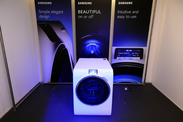 Samsung’s WW9000 Washing Machine 