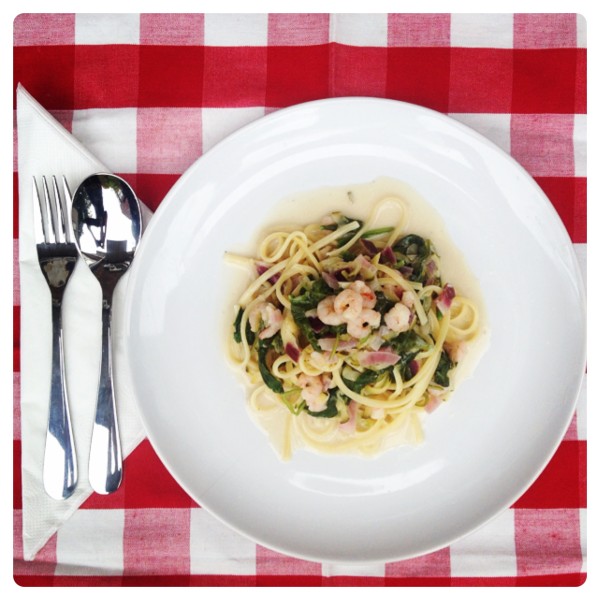 Quick and Tasty Family Meal: Prawn and Courgette Linguine