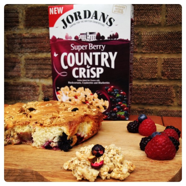 Mixed Berry Traybake with Jordans Super Berry Country Crisp