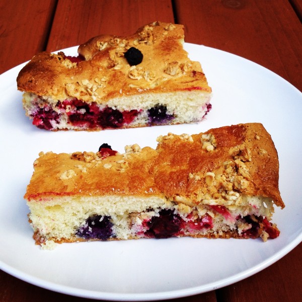 Mixed Berry Traybake