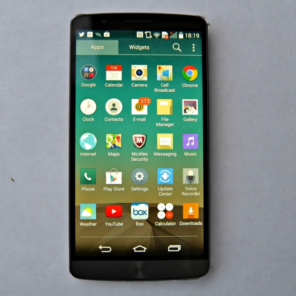 LG G3 Smartphone: 5.5 inch Quad HD Display