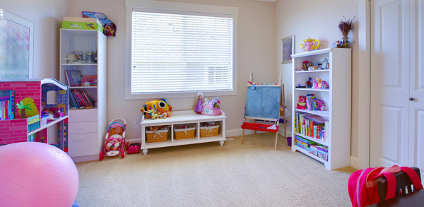 Declutter Kids Room2