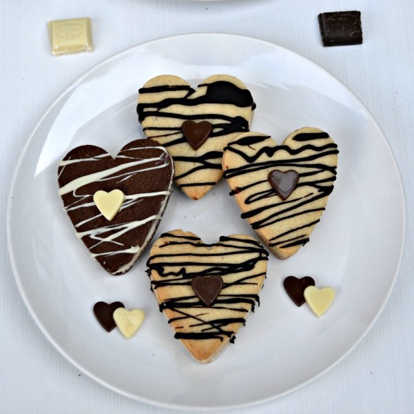 Chocolate Heart Shortbread Sandwich Recipe