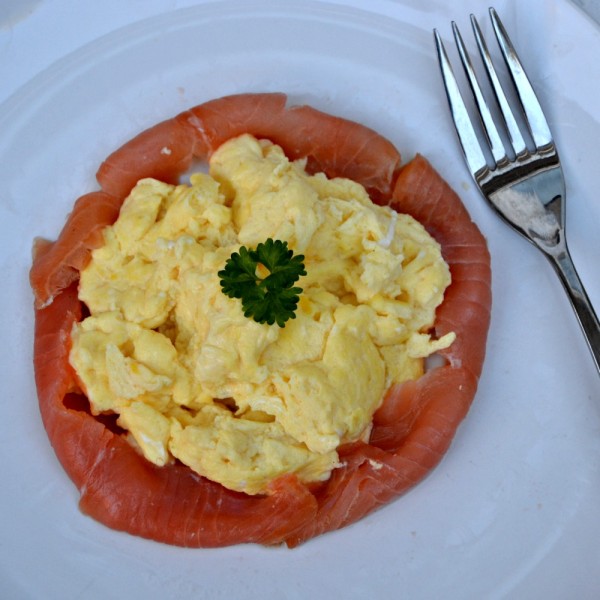 Breakfast: Scrambled Eggs with Smoked Salmon