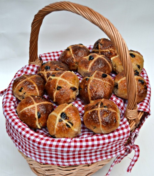 Hot Cross Buns 3