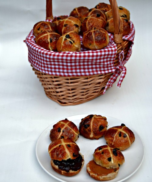 Hot Cross Buns