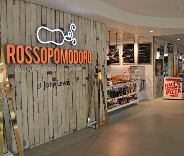 Rossopomodoro John Lewis